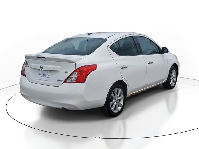Used 2014 Nissan Versa FWD image 4