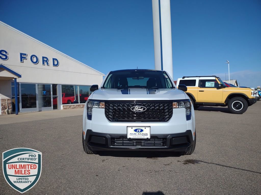 New 2025 Ford Maverick XLT w/ XLT Luxury Package image 8