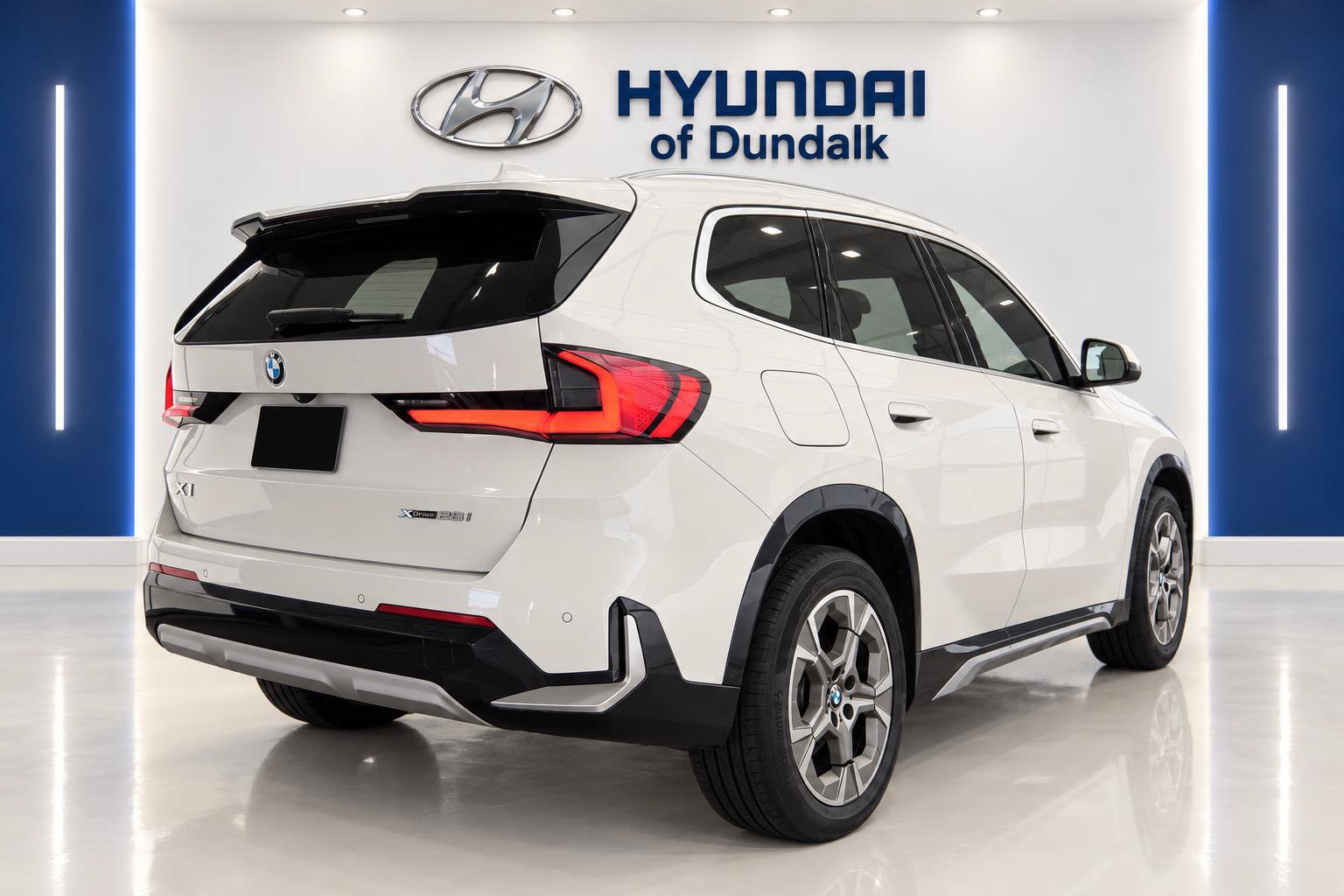 Used 2026 BMW X1 xDrive28i AWD/4WD image 4