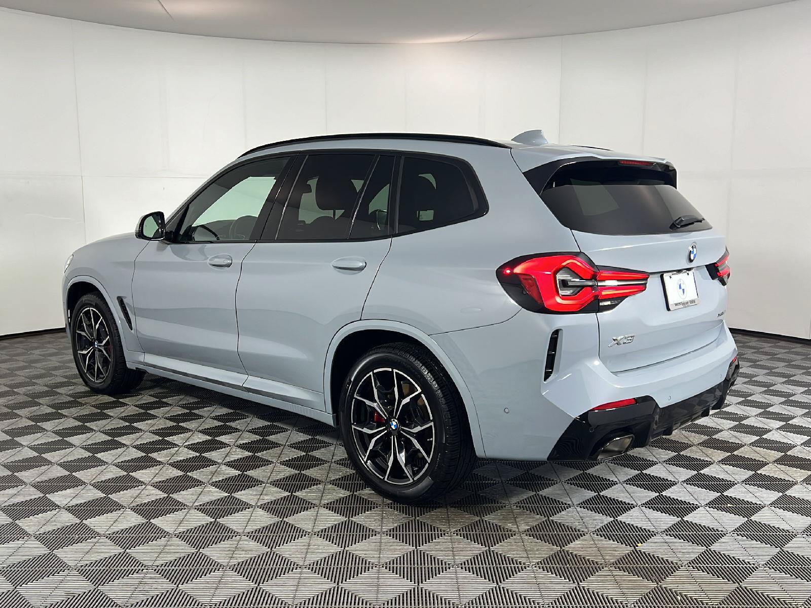 Used 2024 BMW X3 xDrive30i w/ Premium Package AWD/4WD image 9