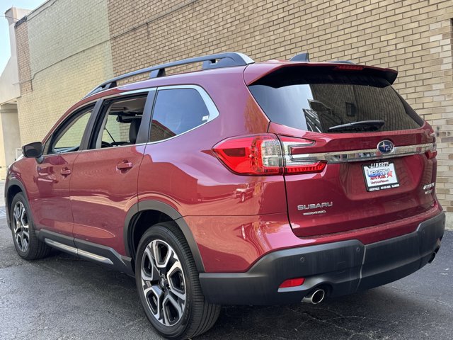 Used 2023 Subaru Ascent Limited AWD/4WD image 32