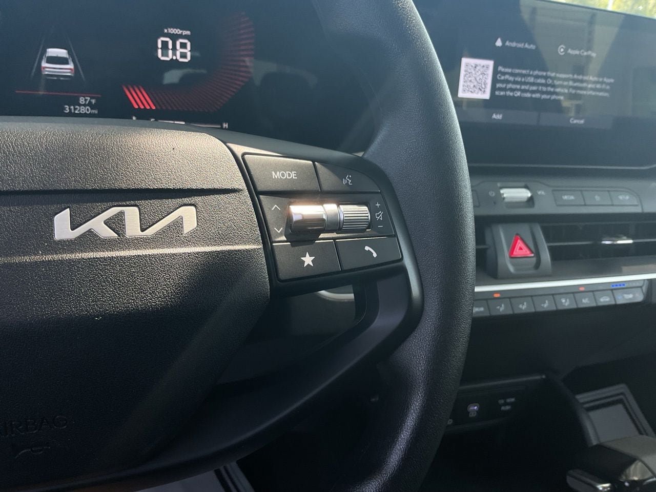 Used 2025 Kia K4 FWD image 32