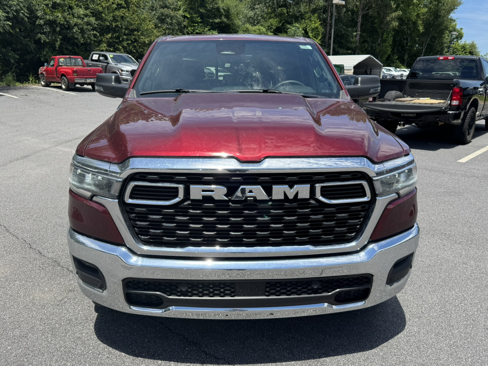 Used 2025 RAM 1500 Big Horn AWD/4WD image 2