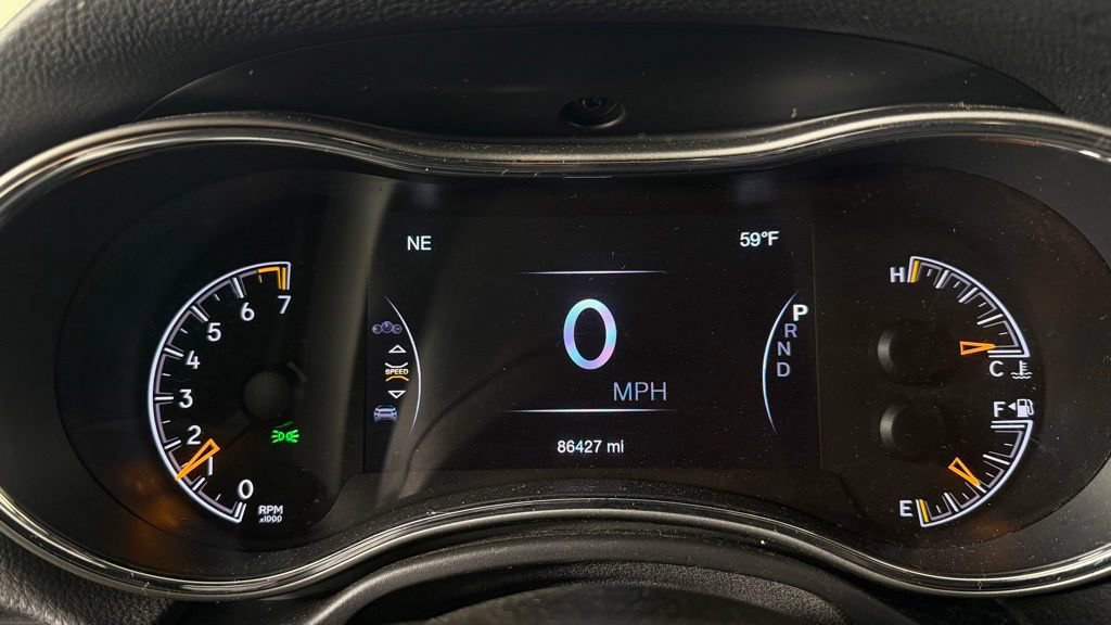 Used 2019 Jeep Grand Cherokee Altitude AWD/4WD image 22