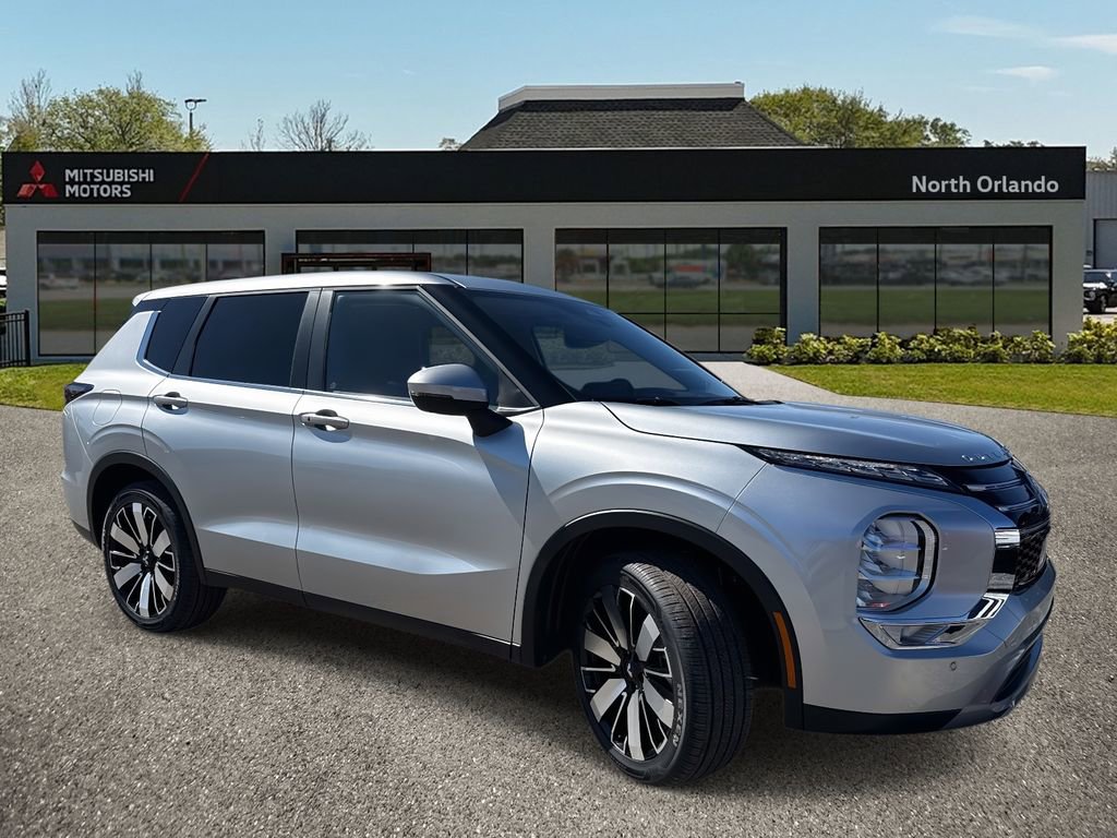 New 2026 Mitsubishi Outlander SE image 7