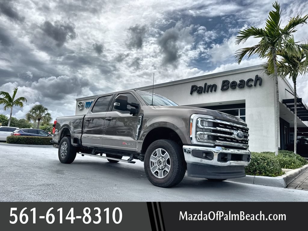 Used 2023 Ford F250 Lariat w/ Lariat Ultimate Package AWD/4WD image 1