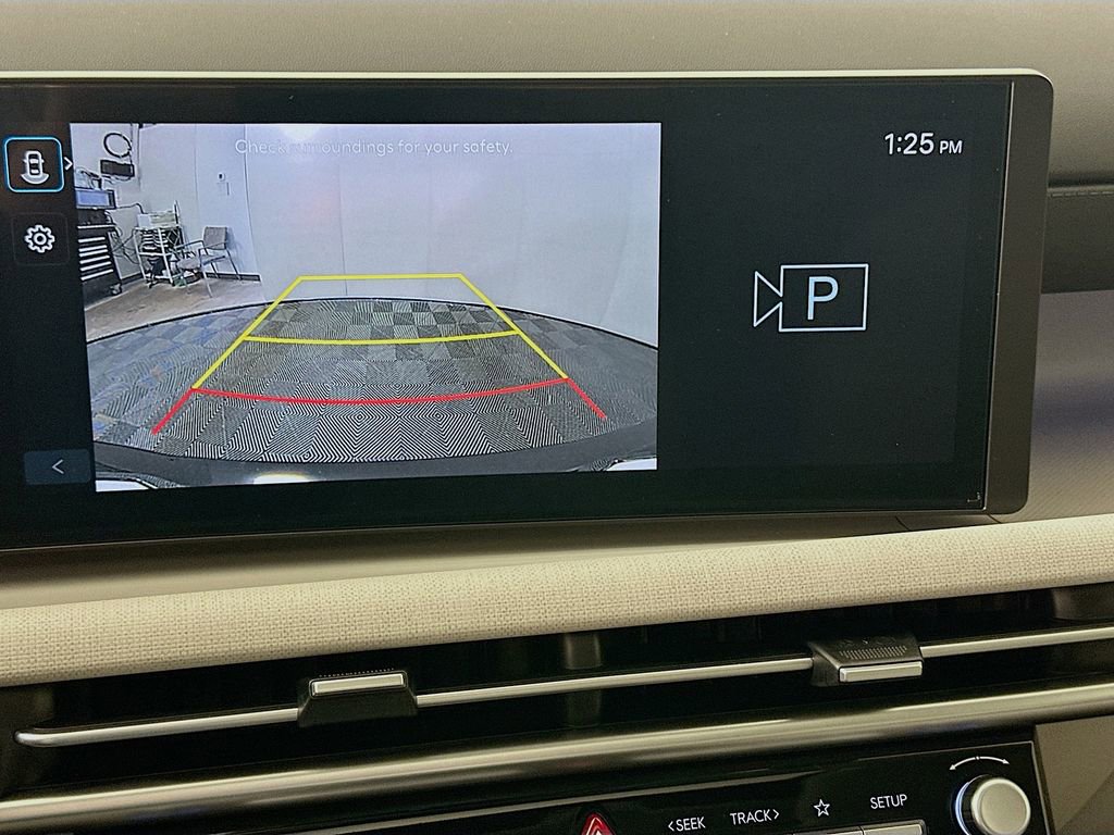 Used 2025 Hyundai Tucson SEL image 14