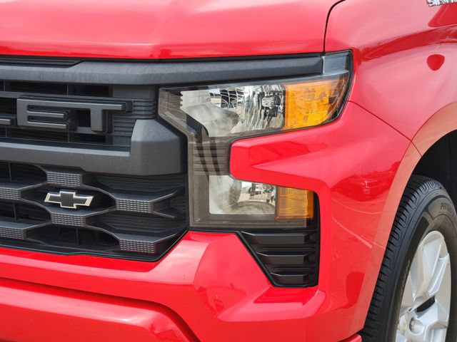 Used 2023 Chevrolet Silverado 1500 Custom AWD/4WD image 16