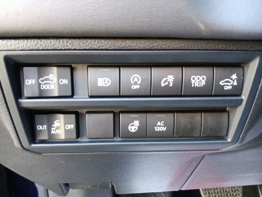 New 2026 Toyota Tundra Platinum image 18