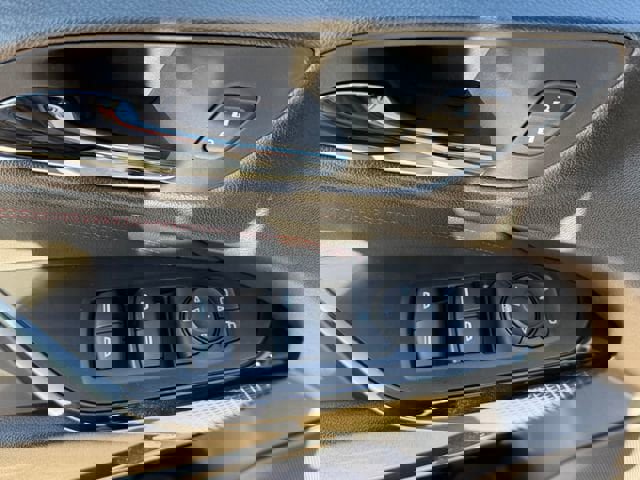 New 2026 Chevrolet Trax RS w/ Sunroof Package image 13