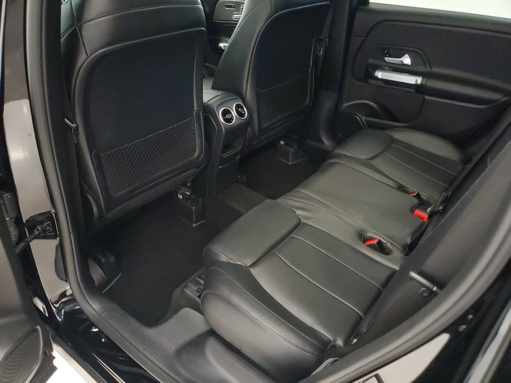 Used 2020 Mercedes-Benz GLB 250 4MATIC image 22