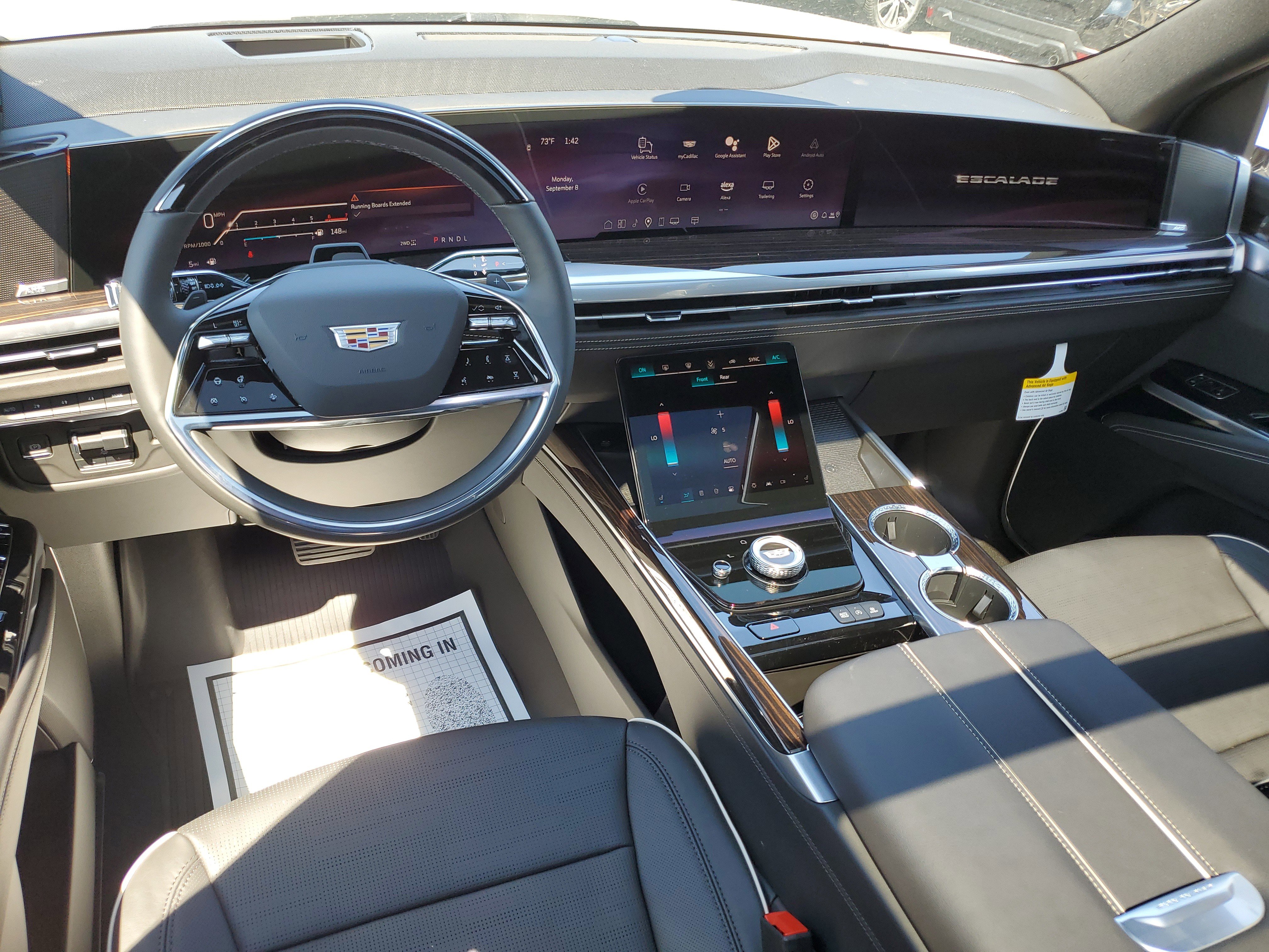 New 2025 Cadillac Escalade Premium Luxury w/ LPO, Radiant Package image 7