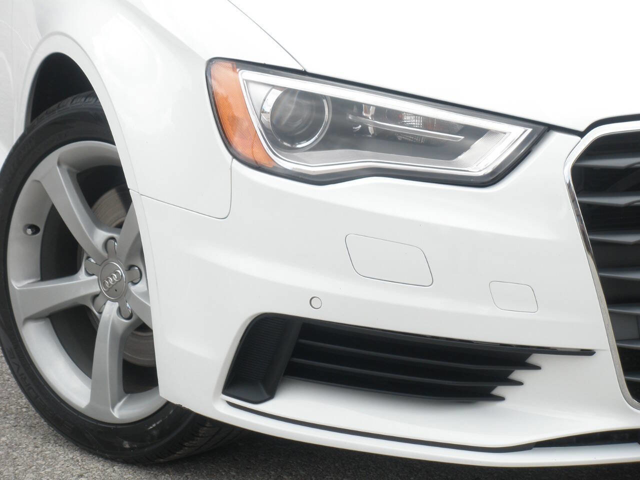 Used 2016 Audi A3 1.8T Premium image 3