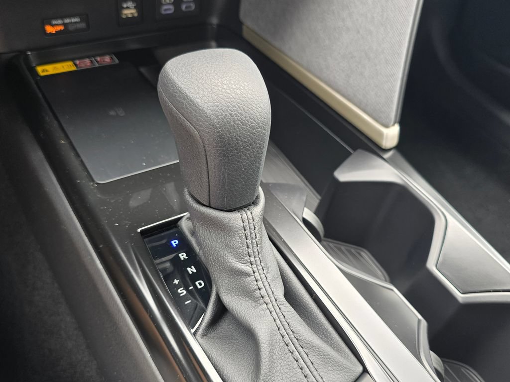 New 2026 Toyota Camry LE w/ Convenience Package AWD/4WD image 27