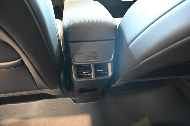 New 2027 Chevrolet Equinox LT w/ Convenience Package II AWD/4WD image 28