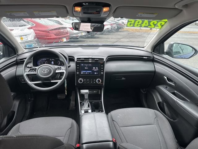 Used 2023 Hyundai Tucson SE image 23