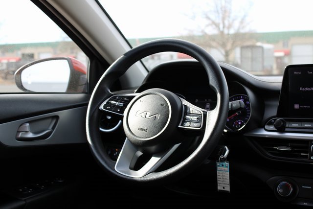 Used 2023 Kia Forte LXS w/ LXS Technology Package image 20