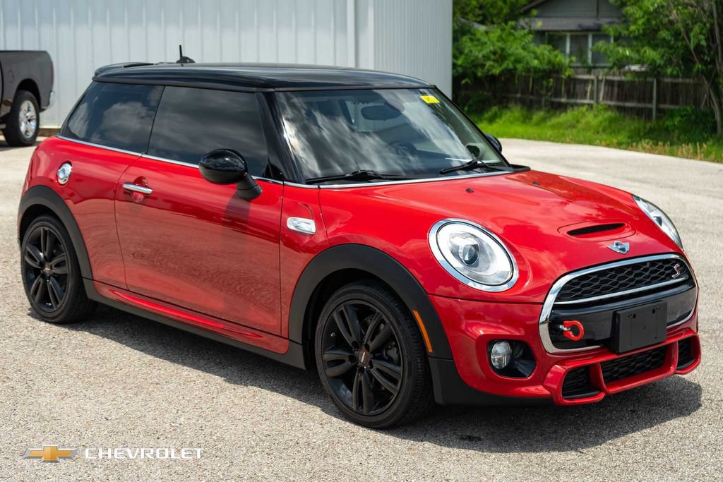 Used 2017 MINI Cooper S FWD image 3
