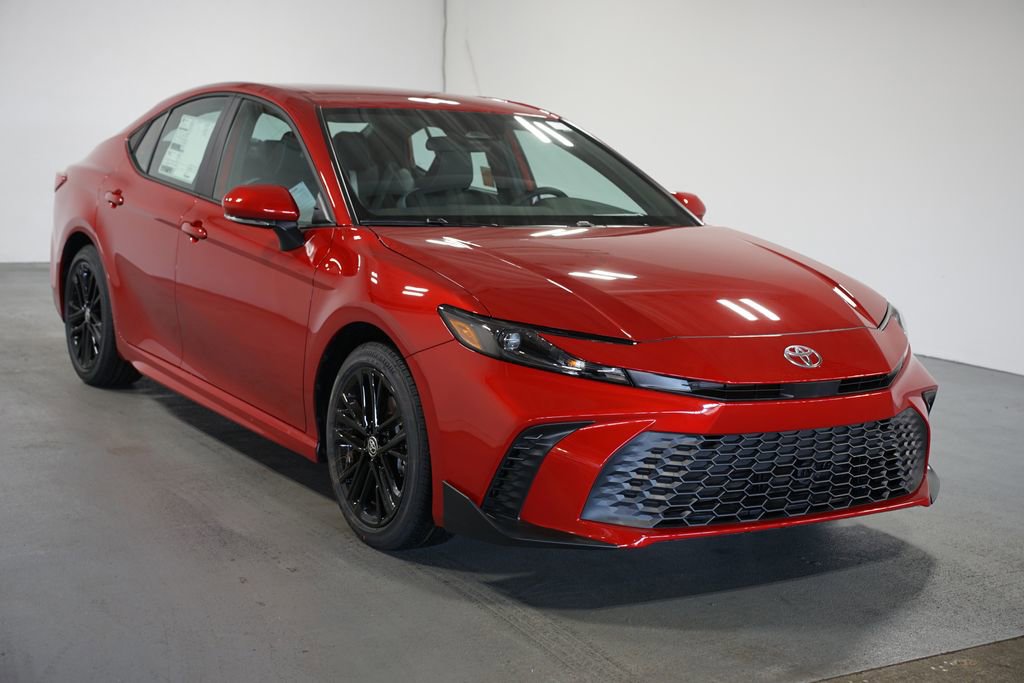 New 2026 Toyota Camry SE FWD image 3