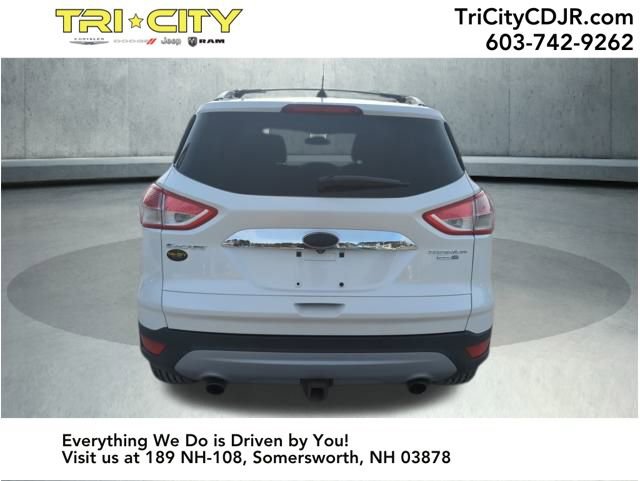 Used 2015 Ford Escape Titanium image 4