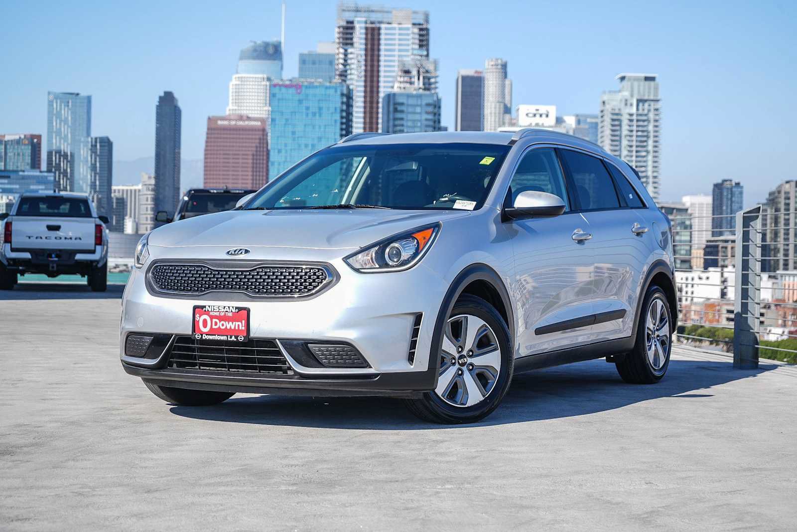 Used 2019 Kia Niro LX FWD image 1