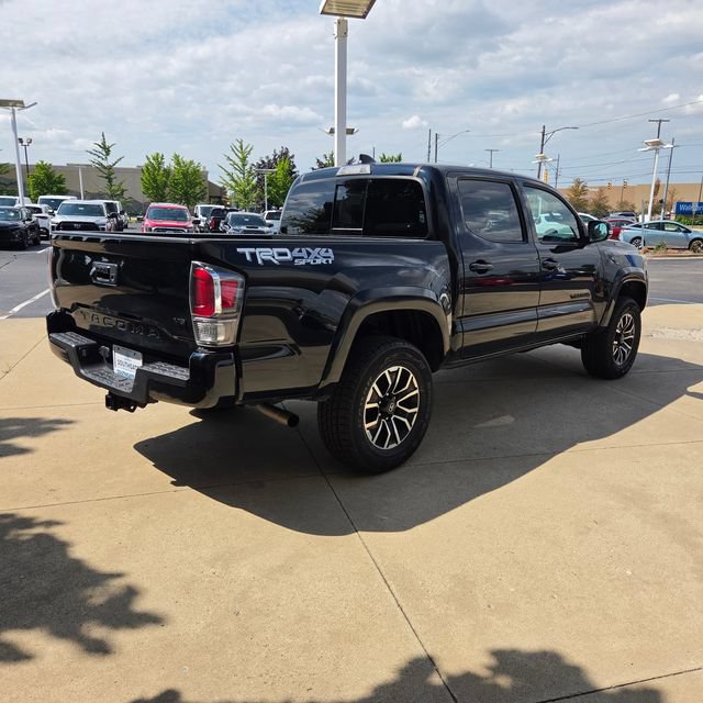 Used 2023 Toyota Tacoma TRD Sport AWD/4WD image 5