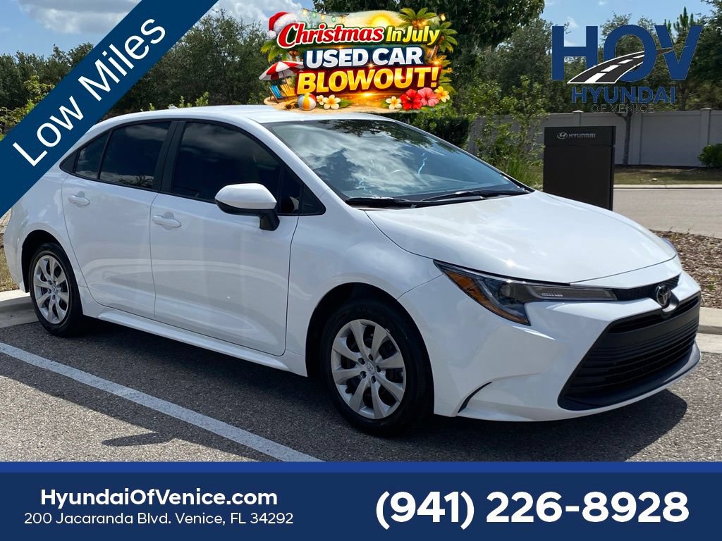 Used 2026 Toyota Corolla LE FWD image 52