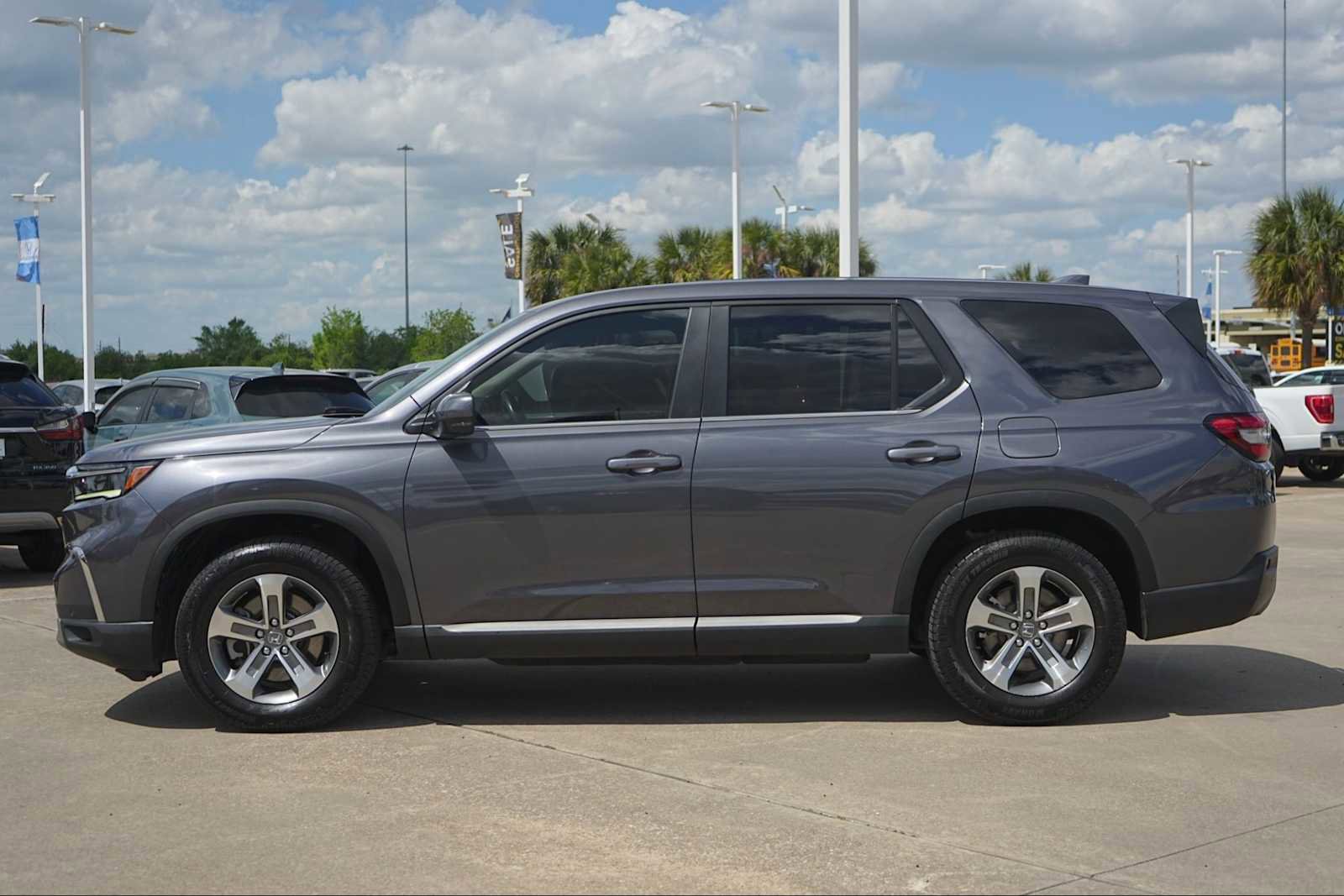 Certified 2023 Honda Pilot EX-L image 3