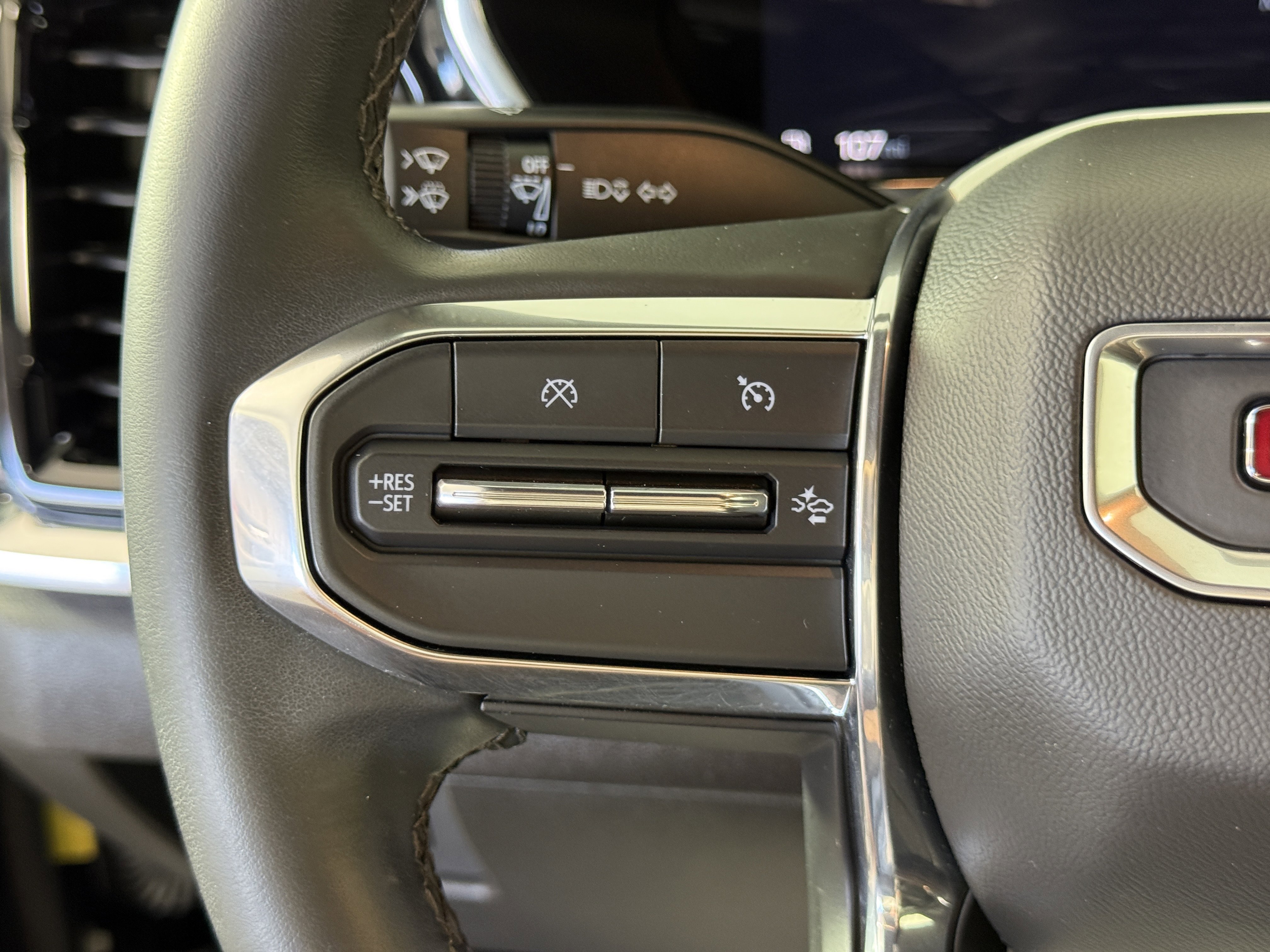 Used 2024 GMC Canyon Elevation w/ Convenience Package image 24