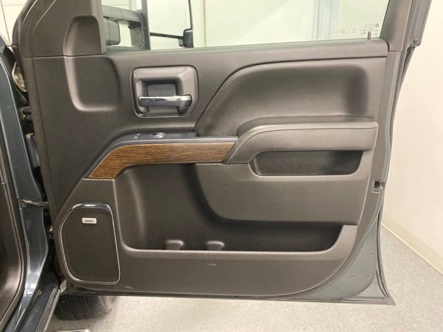 Used 2018 GMC Sierra 2500 Denali w/ Duramax Plus Package image 33