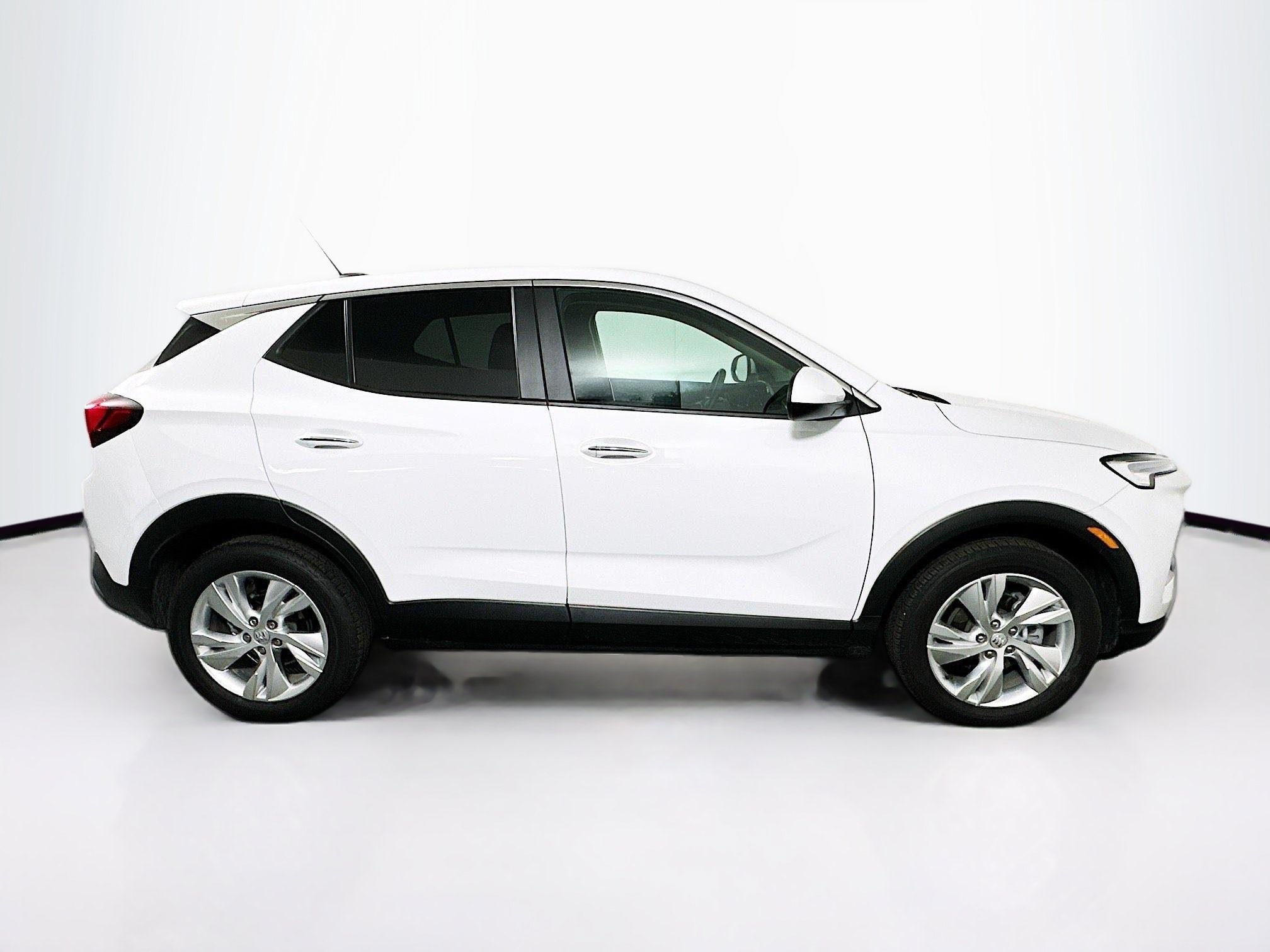 Used 2025 Buick Encore GX Preferred FWD image 10