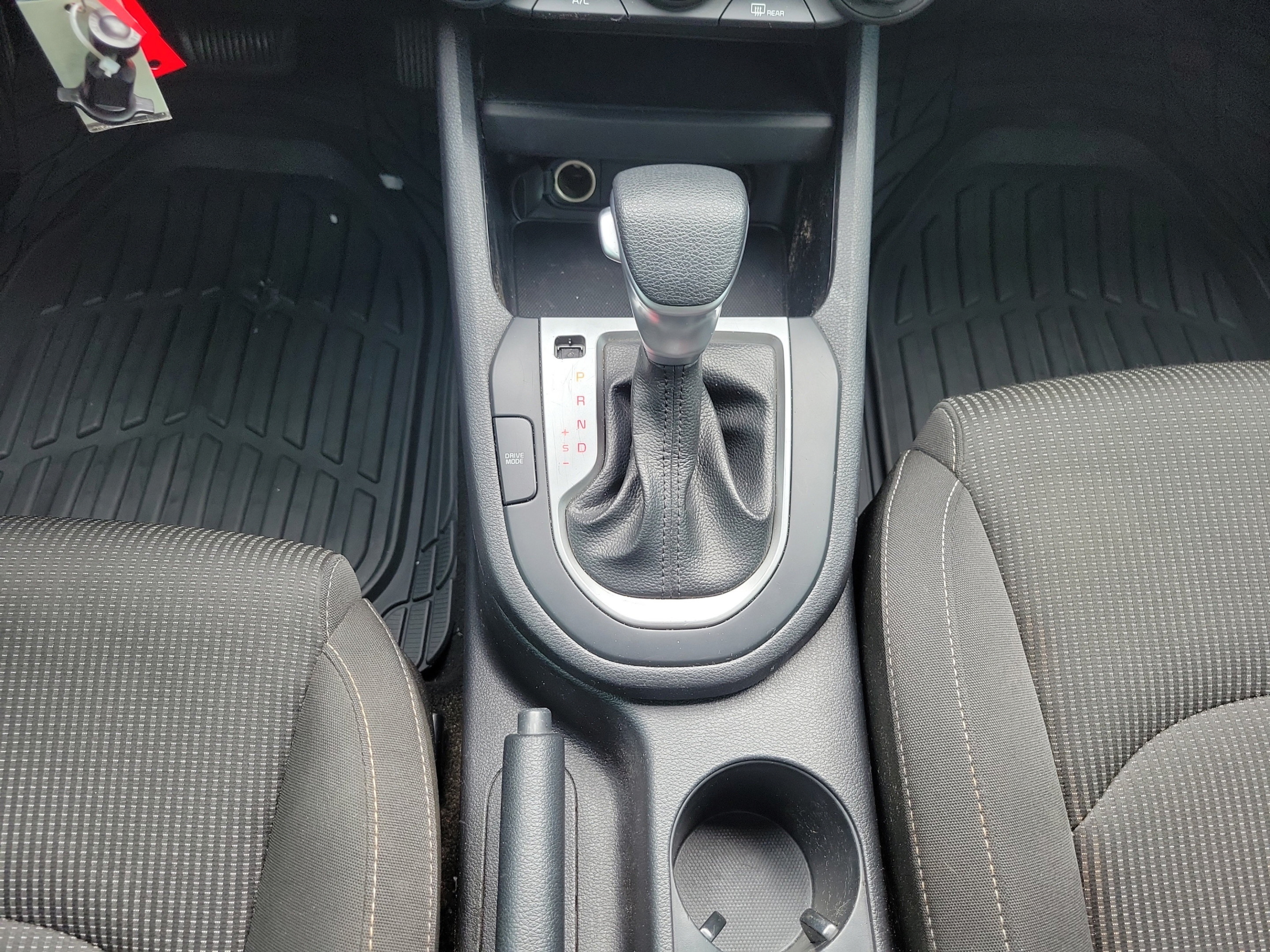 Used 2021 Kia Forte LXS FWD image 15