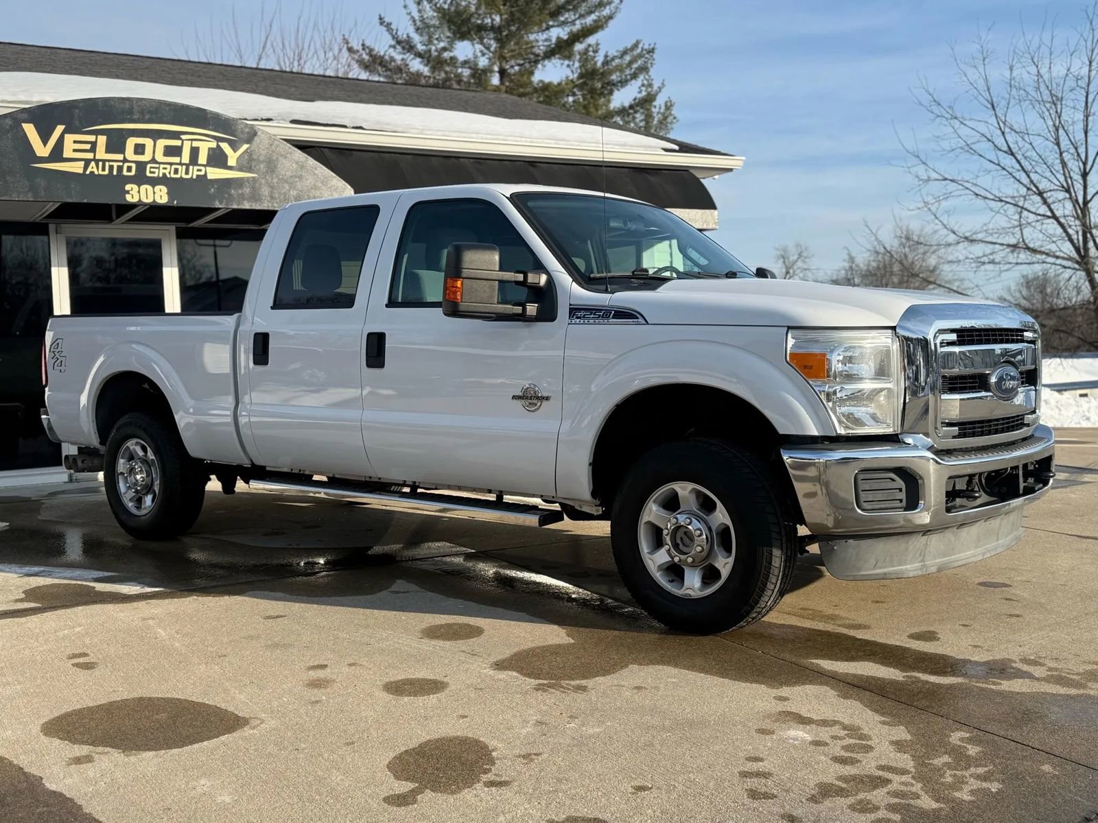Used 2014 Ford F250 XLT image 1