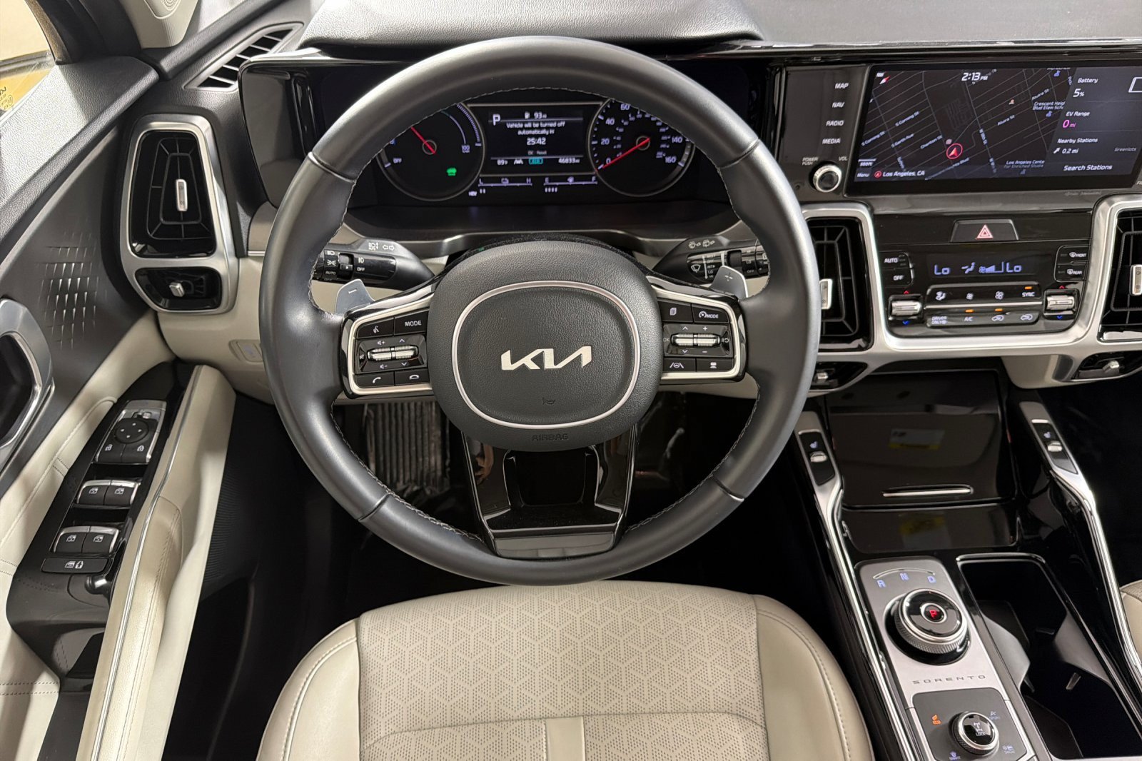 Used 2022 Kia Sorento SX AWD/4WD image 13