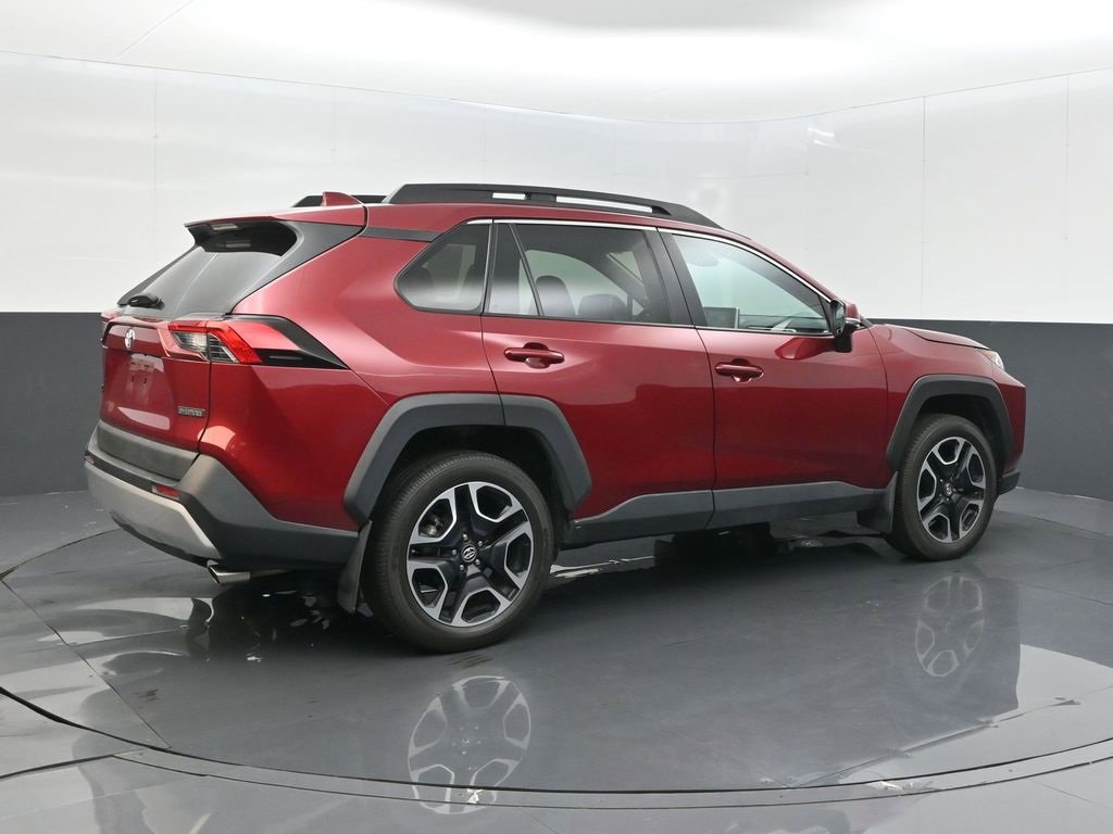 Used 2019 Toyota RAV4 Adventure image 16