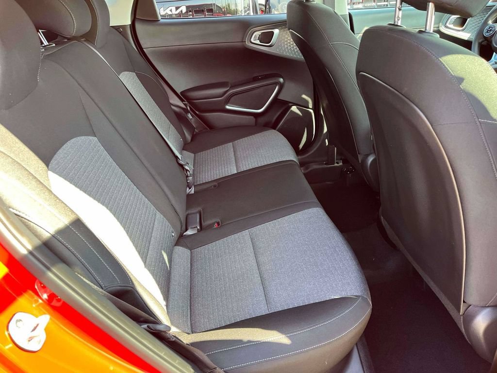 Used 2020 Kia Soul S FWD image 9