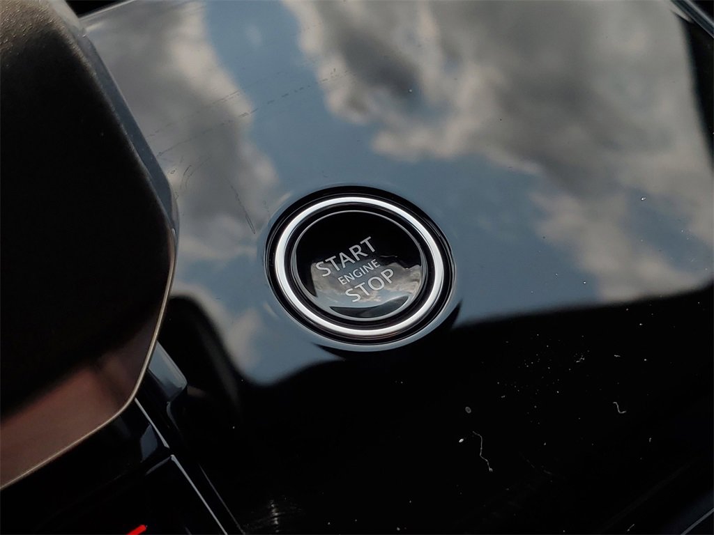 New 2025 Land Rover Range Rover Sport Dynamic SE image 24