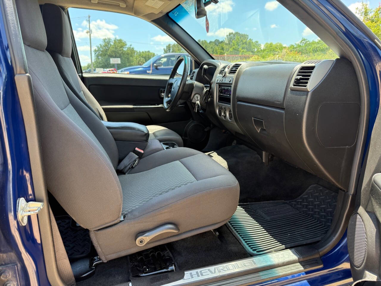 Used 2012 Chevrolet Colorado LT AWD/4WD image 18