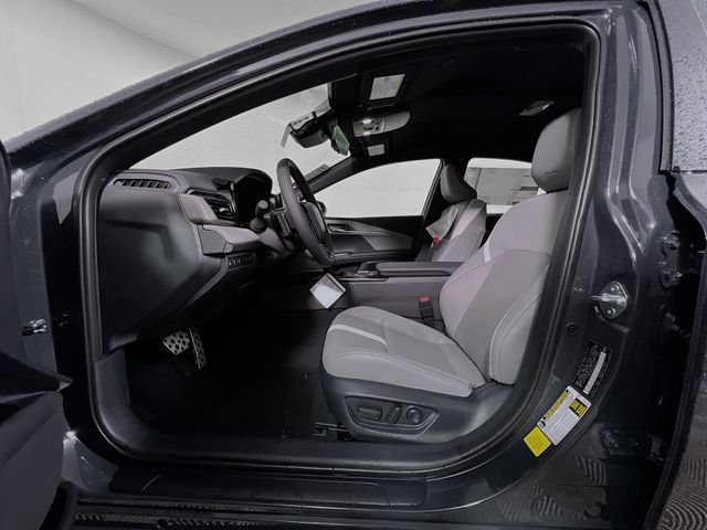 New 2025 Toyota Camry SE FWD image 12