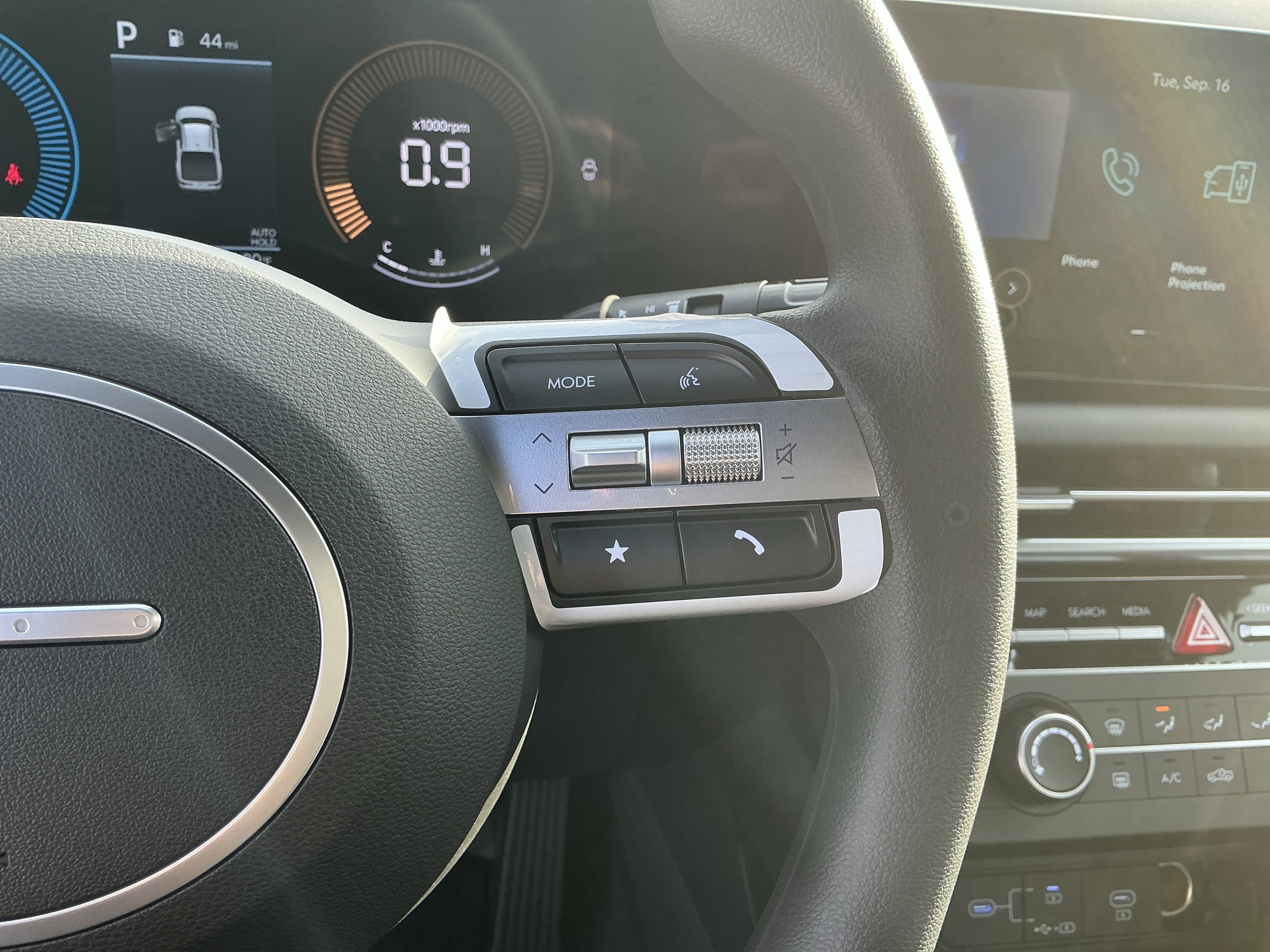 New 2026 Hyundai Santa Cruz SE image 17