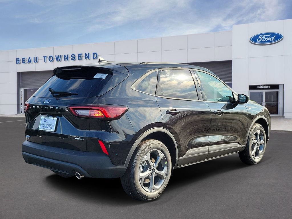 New 2026 Ford Escape ST-Line w/ Cold Weather Package image 4
