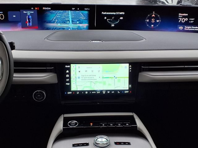 New 2026 Lincoln Navigator L Premier AWD/4WD image 10
