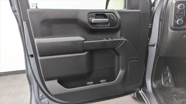 Used 2020 GMC Sierra 1500 4x4 Crew Cab w/ Trailering Package image 13