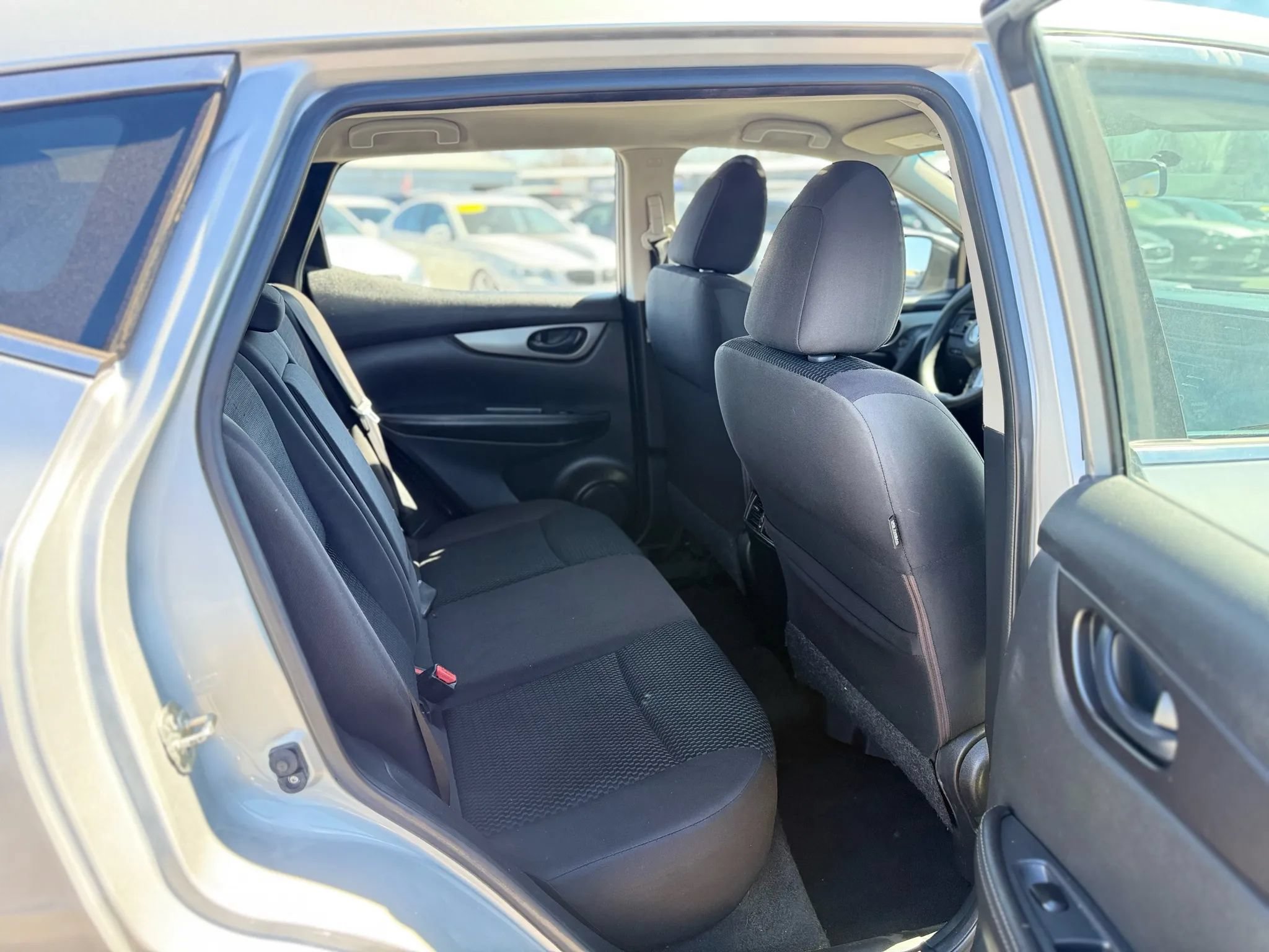 Used 2018 Nissan Rogue Sport S FWD image 17