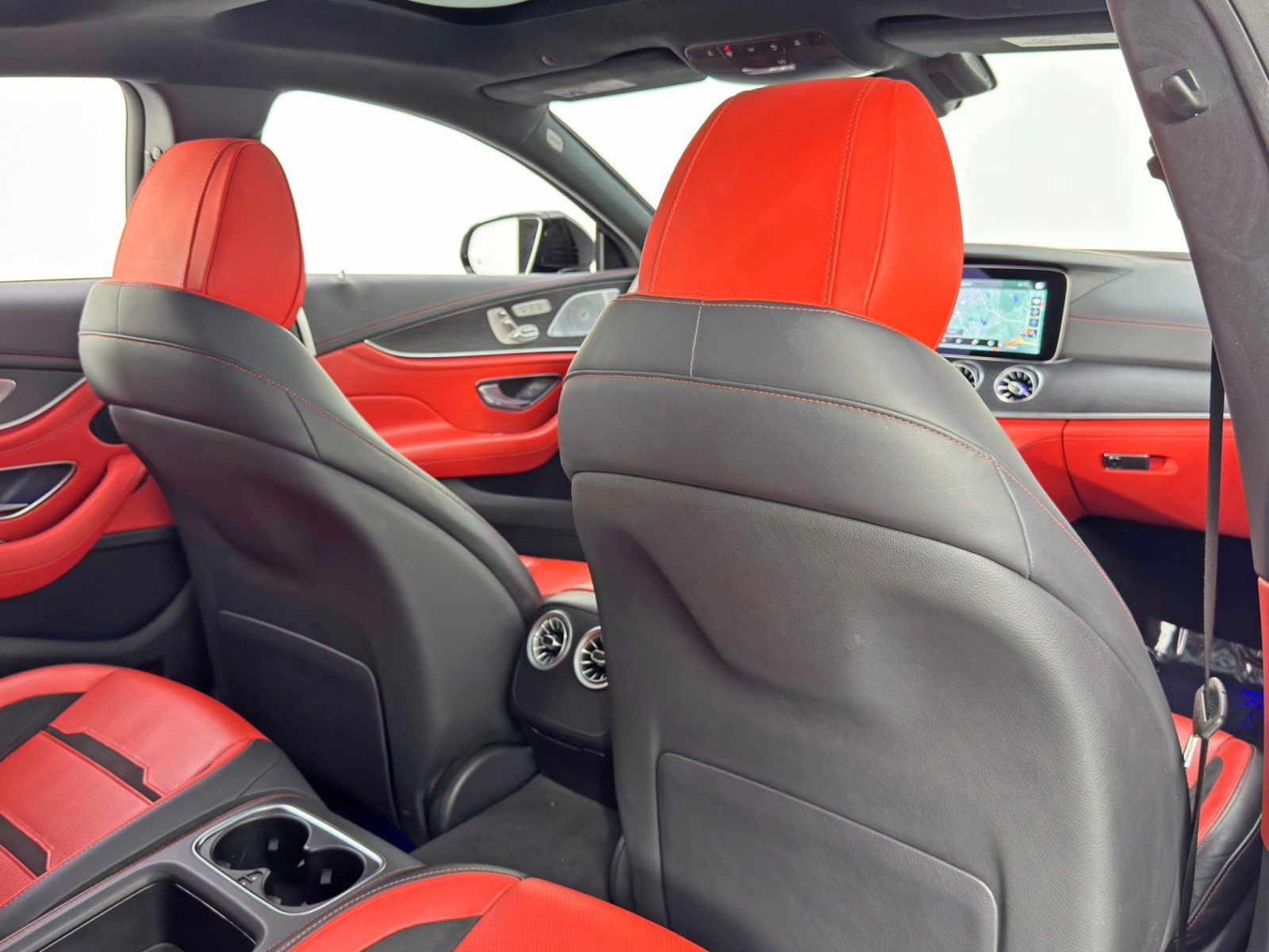 Used 2022 Mercedes-Benz AMG GT 43 w/ Driver Assistance Package image 45