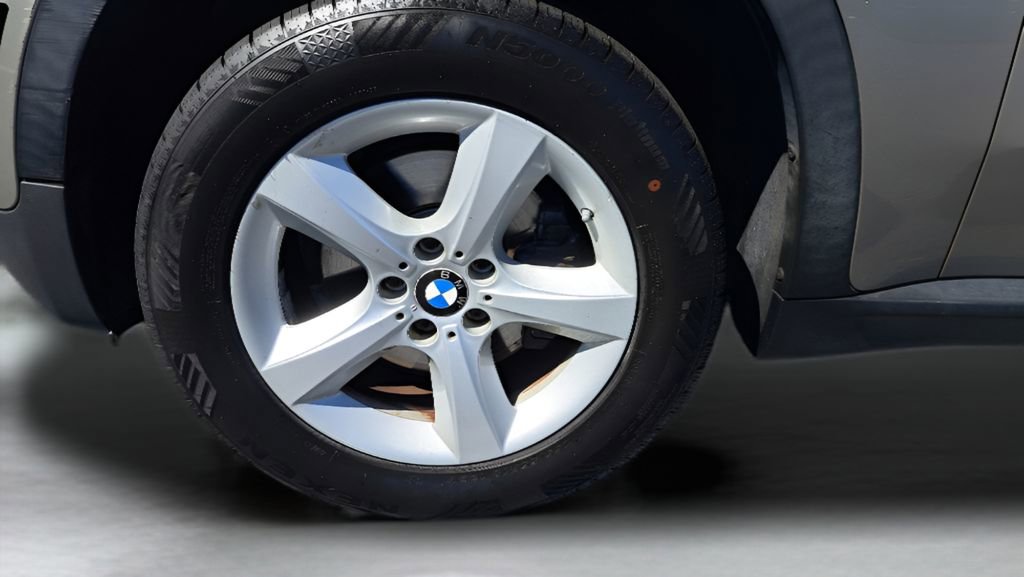 Used 2009 BMW X5 xDrive30i image 10