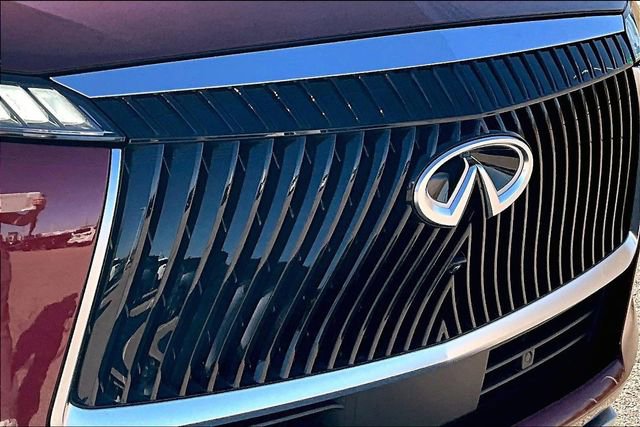 Certified 2025 INFINITI QX80 Sensory image 29