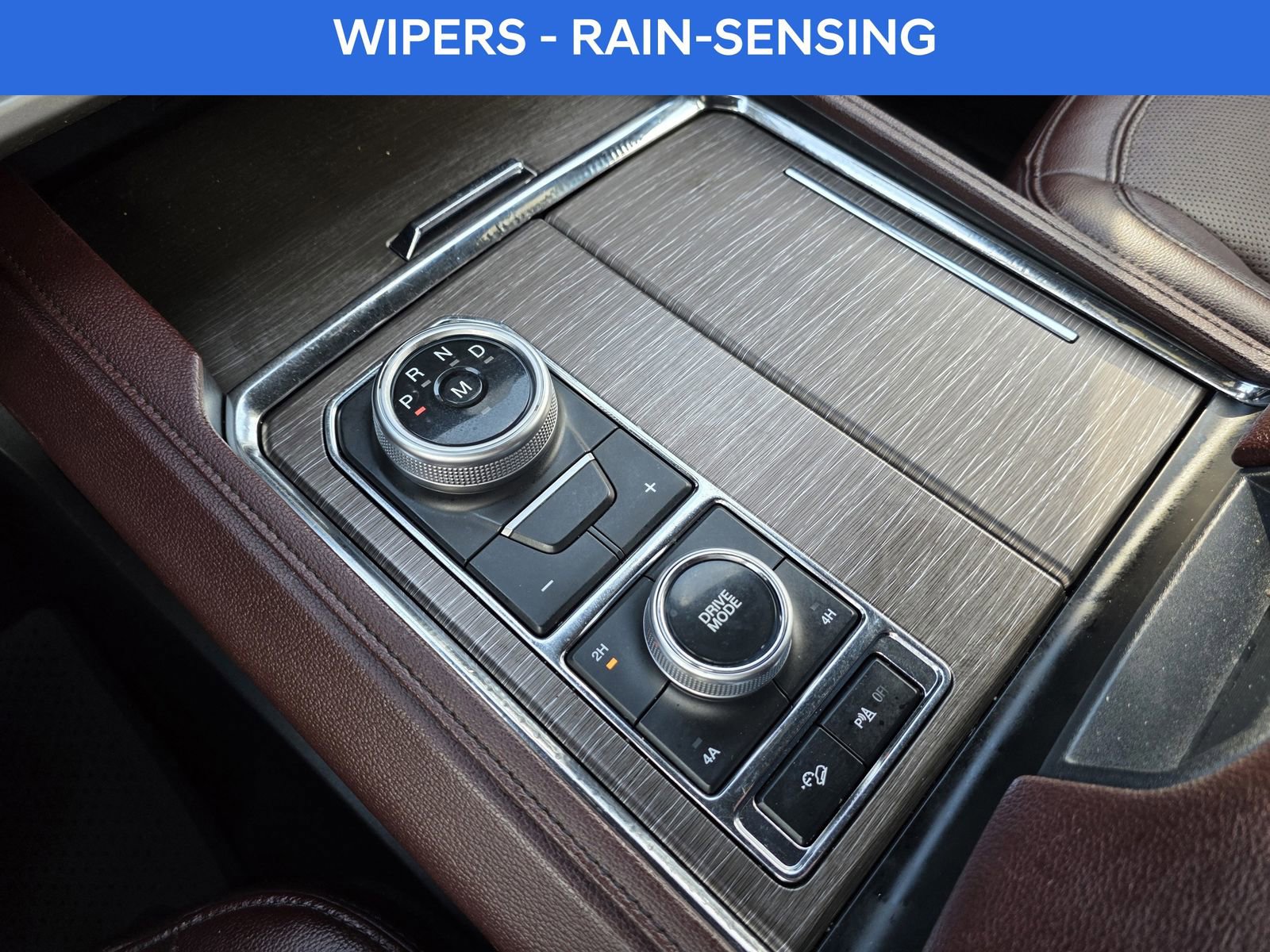 Used 2023 Ford Expedition Max Limited image 31