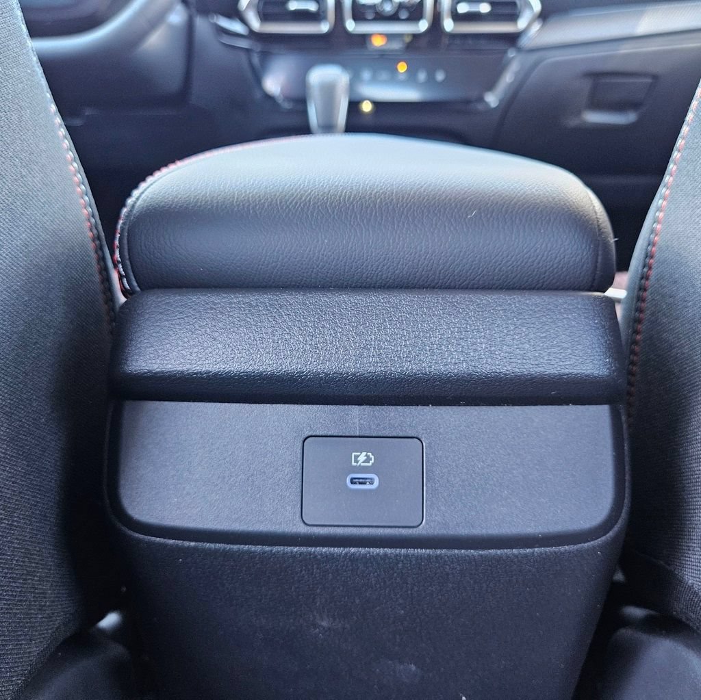 New 2026 Nissan Sentra SR w/ Floor Mat Package FWD image 16
