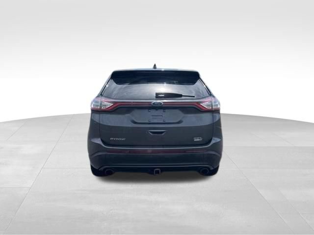 Used 2018 Ford Edge SEL w/ Equipment Group 201A AWD/4WD image 4